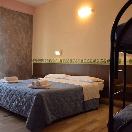 Hotel Annetta Rimini Buitenkant foto